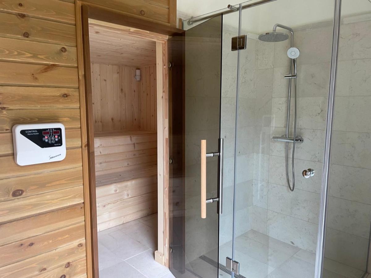 Villa Naya, Pirin Golf & Spa Bansko Bagian luar foto